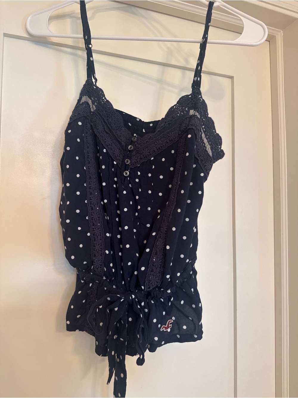 Y2K Hollister Navy & White Polka Dot Lace-Trim Camisole